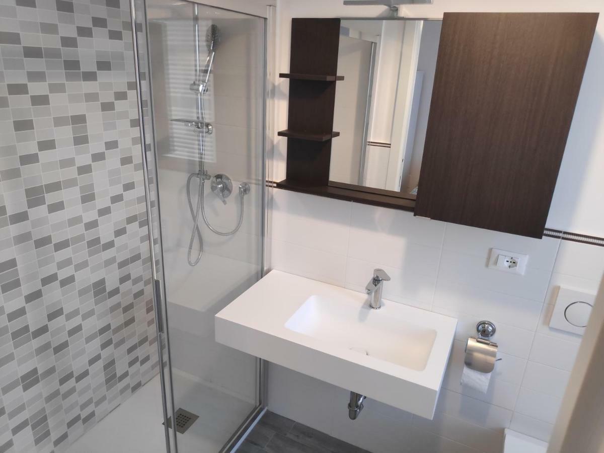 Casadei Guest House Stazione Bologna Bagian luar foto